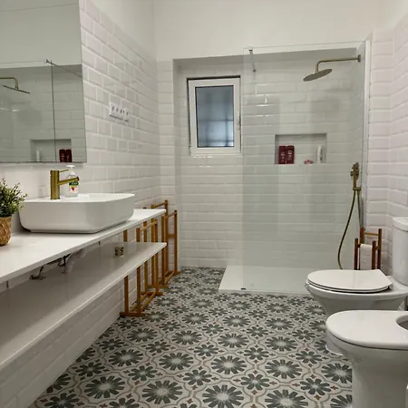 Sao Pedro Vila - Ideal For Families 2min Walk Beach Lisboa