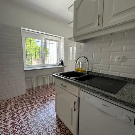 Sao Pedro Vila - Ideal For Families 2min Walk Beach