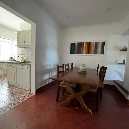 Sao Pedro Vila - Ideal For Families 2min Walk Beach Lisboa